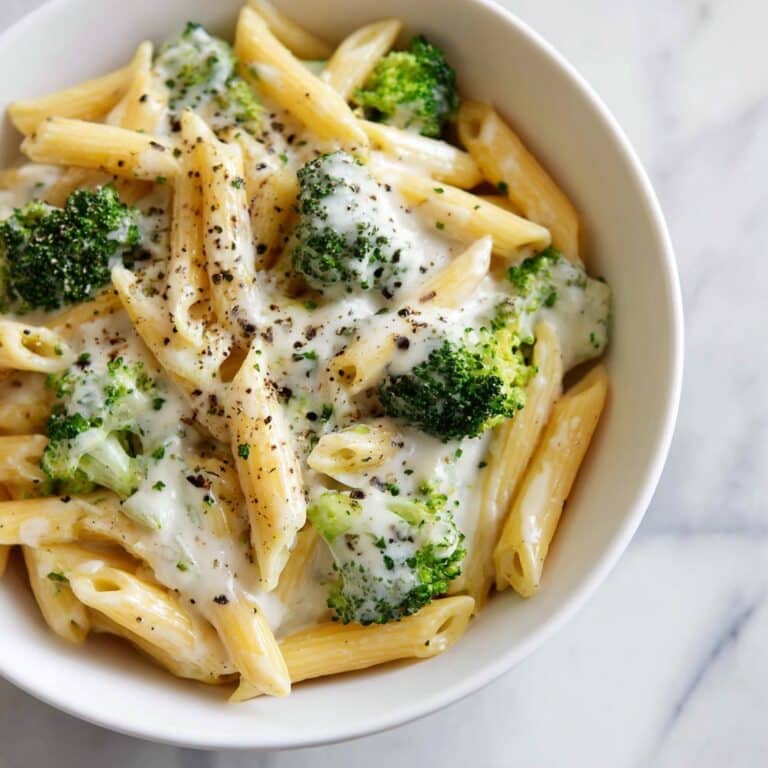 Creamy & Cheesy Broccoli Pasta Recipe