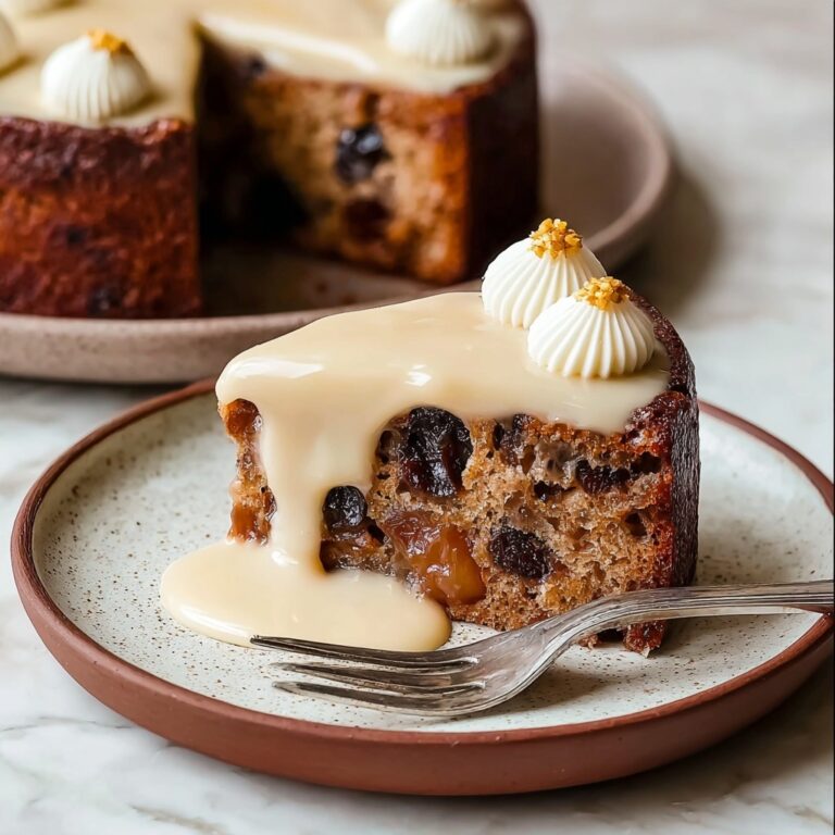 Delicious Date Cake with Irresistible Toffee Sauce Recipe