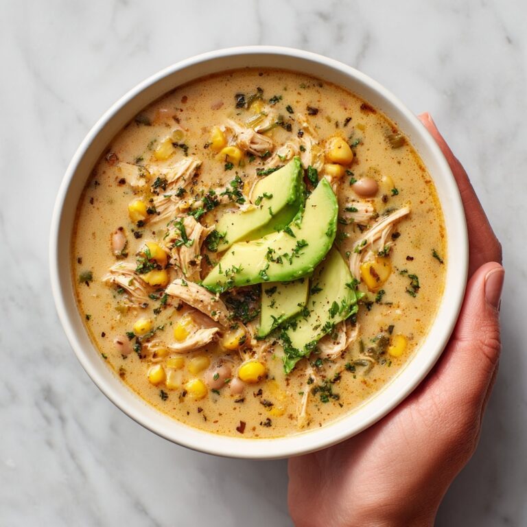 Creamy Crockpot White Chicken Chili Recipe